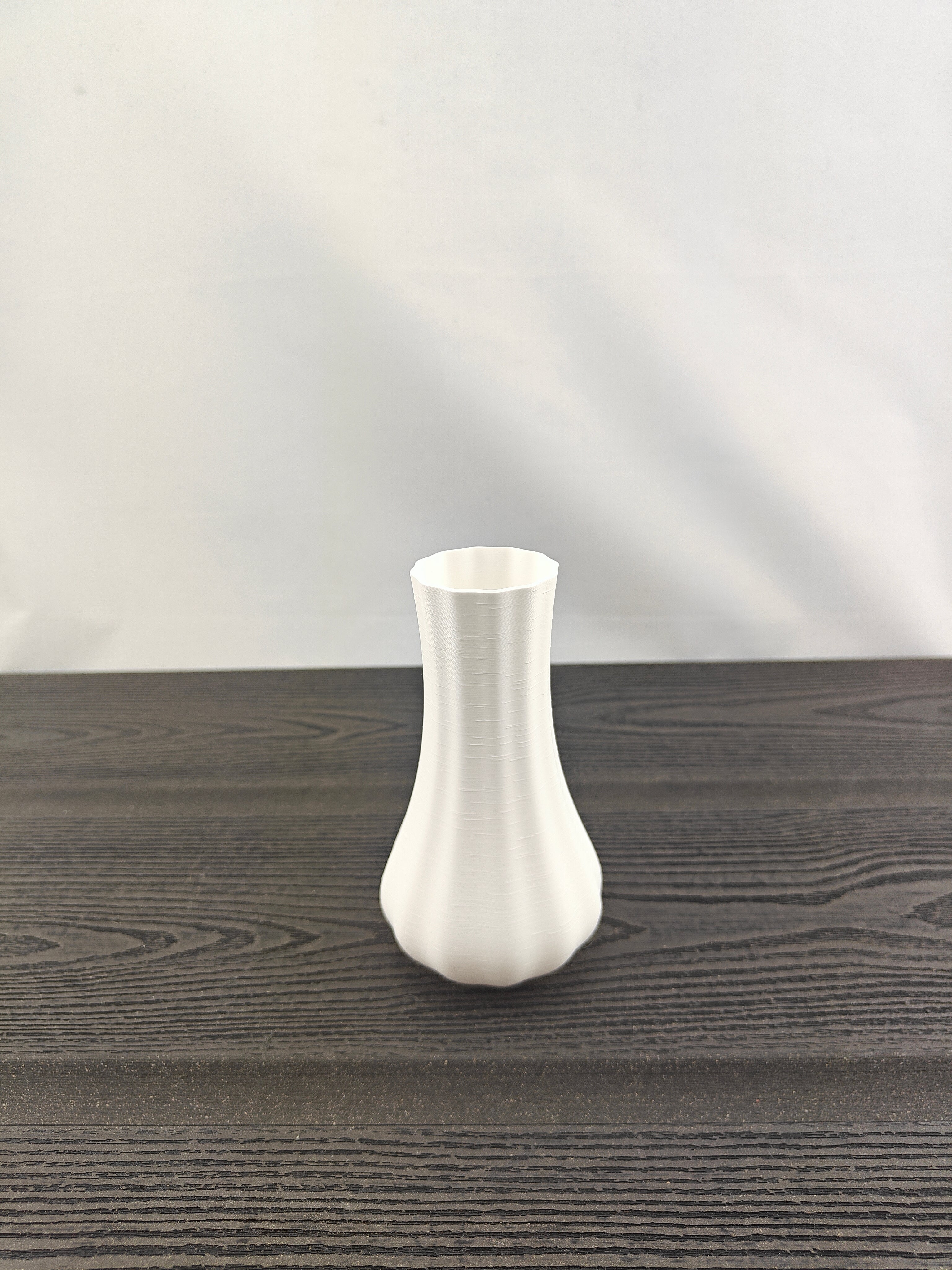 Lilt vase med 3 valgfri tulipaner