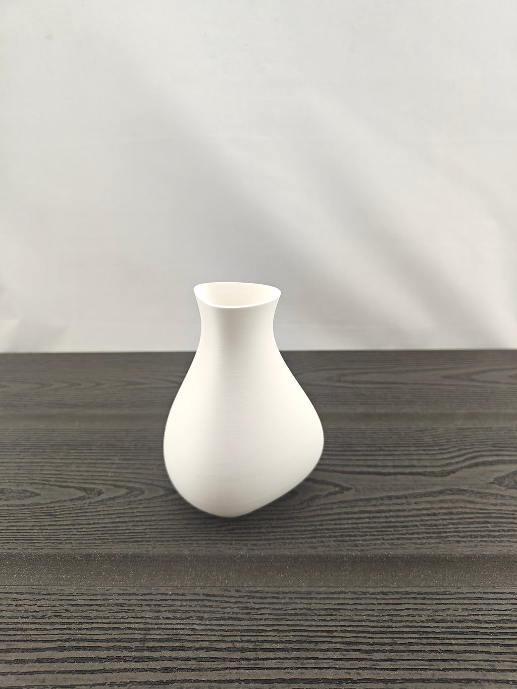 Trekant vase med 3 valgfri tulipaner